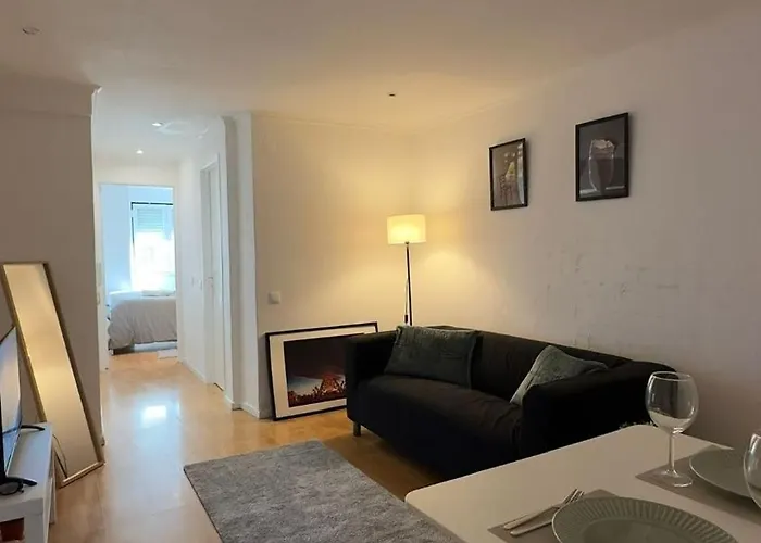Apartment In Bairro Alto!